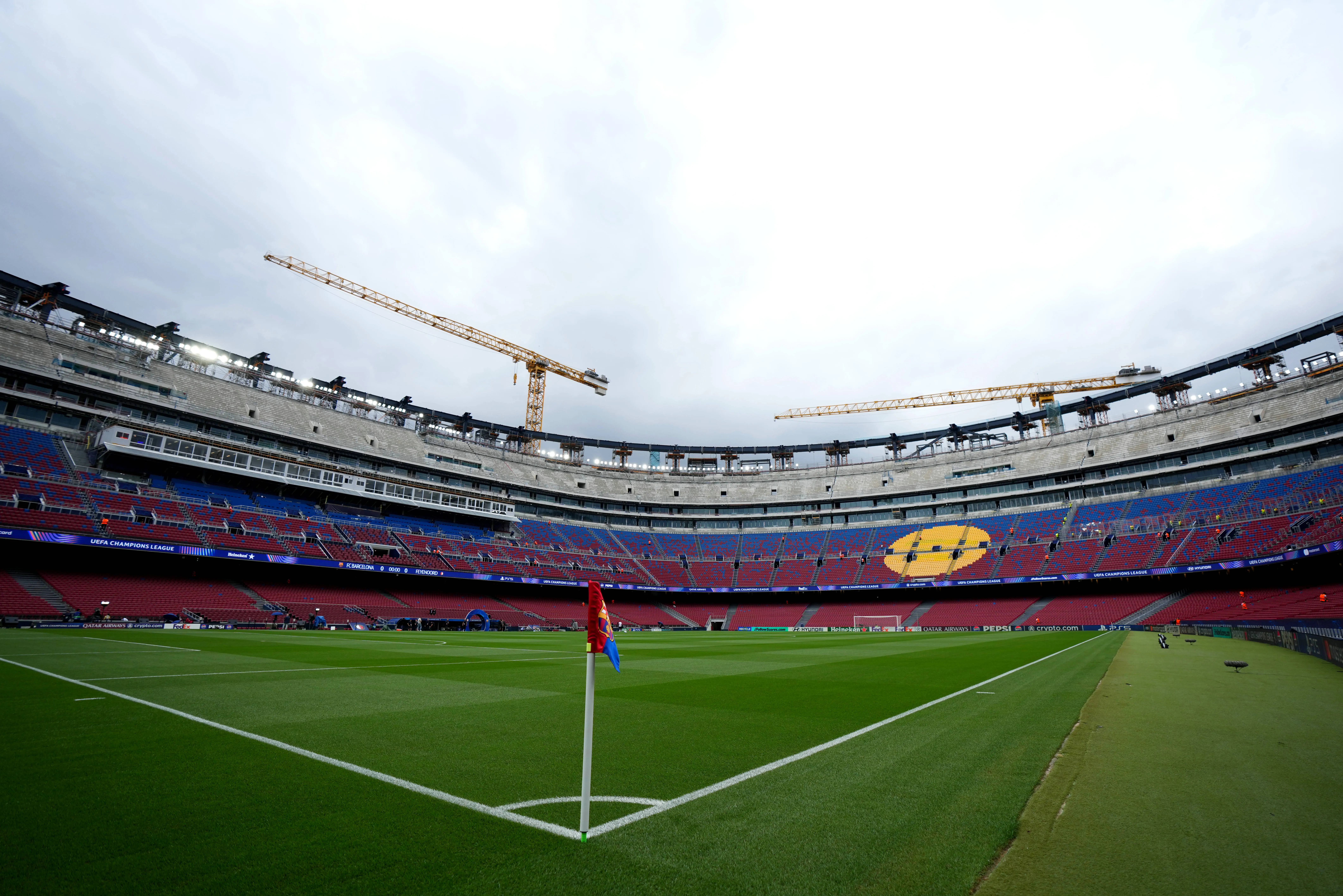 Viral footage highlights new Camp Nou roof problem amid Barcelona&rsquo;s &pound;1.3bn stadium overhaul
