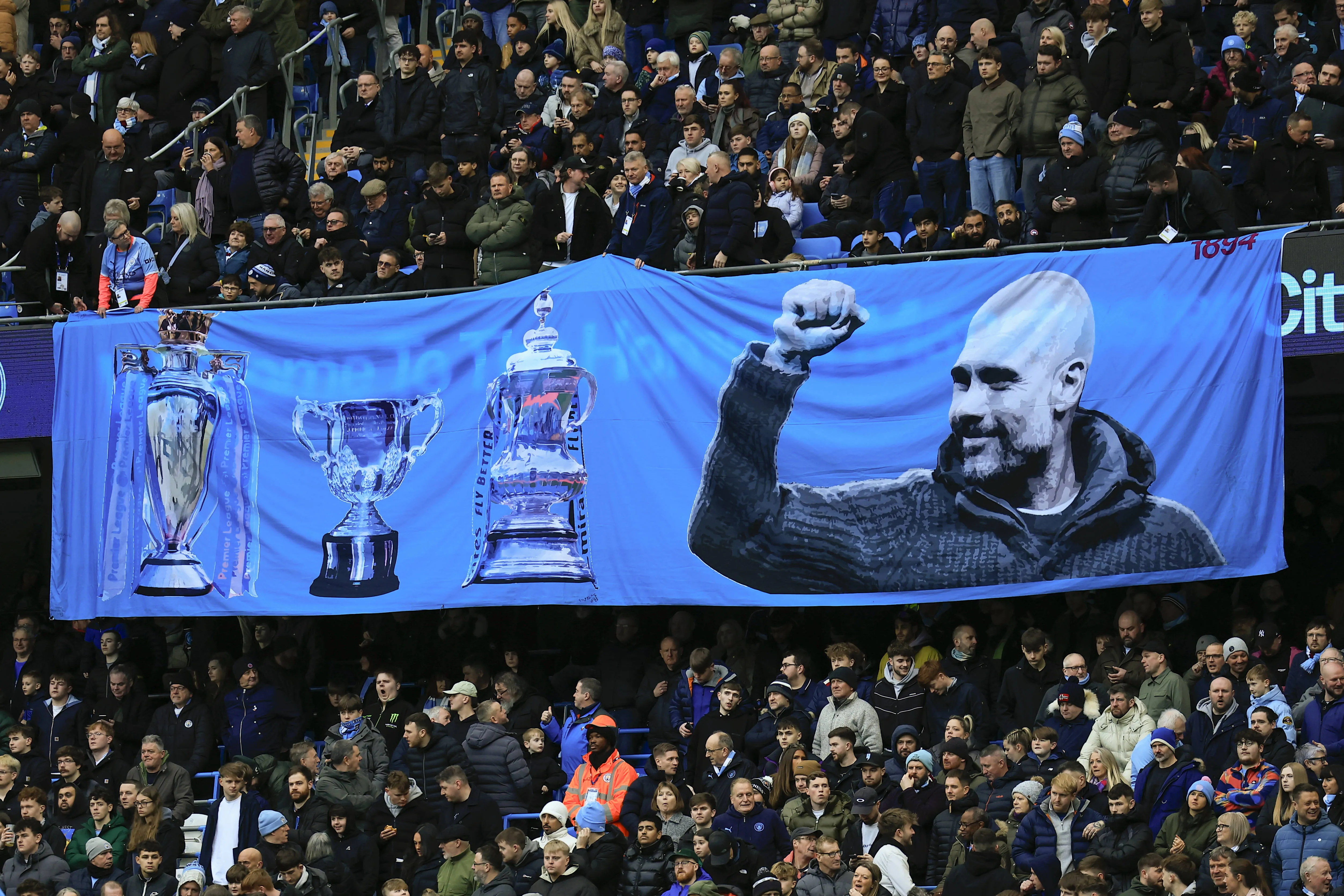 Best Etihad Stadium tifos and displays, including Man City fans&rsquo; cheeky Ballon d&rsquo;Or dig at Real Madrid