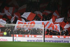 Aberdeen fans unveil “End VAR” banner