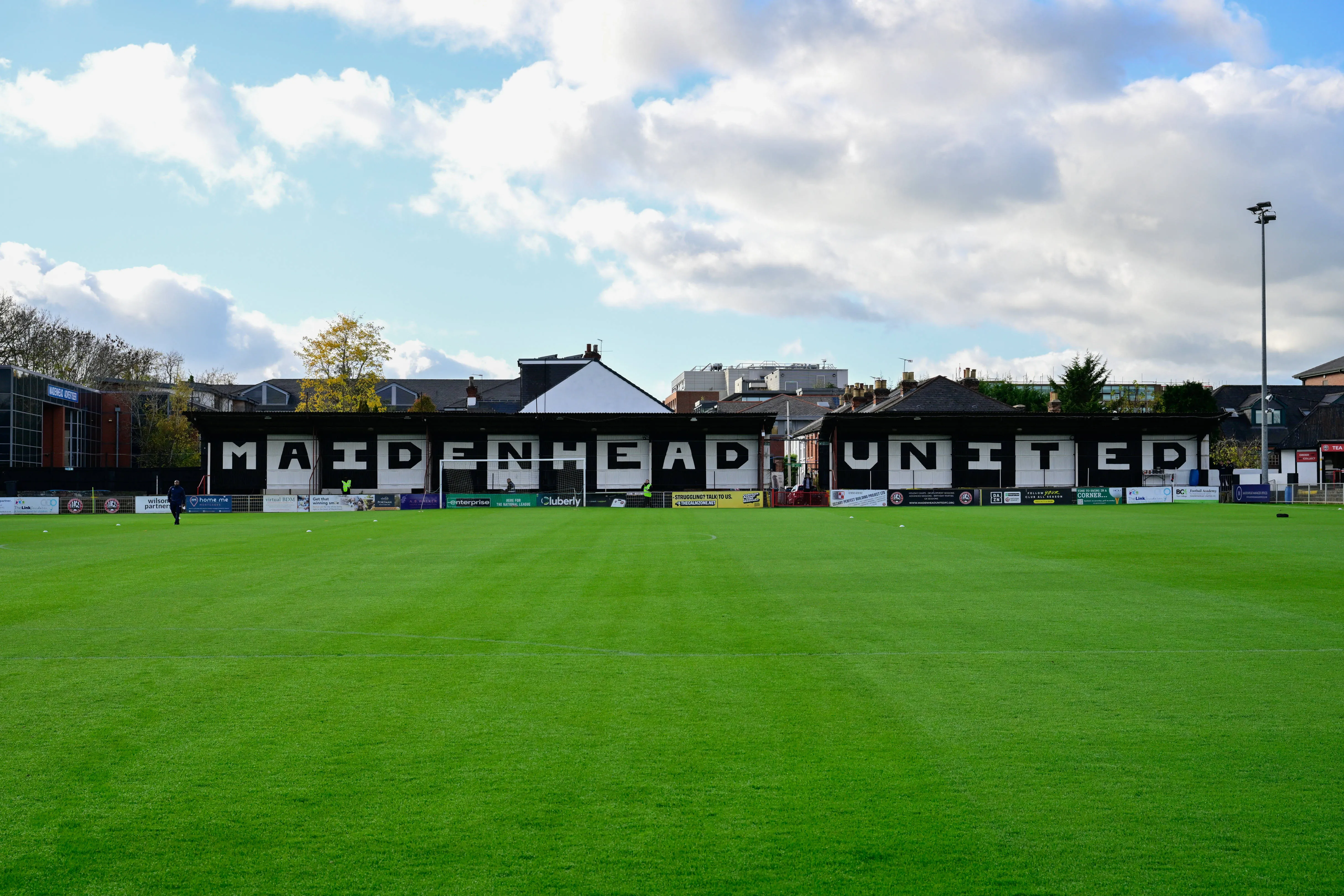 Maidenhead United suffer setback over plans to move away from world&rsquo;s &lsquo;oldest football stadium&rsquo;