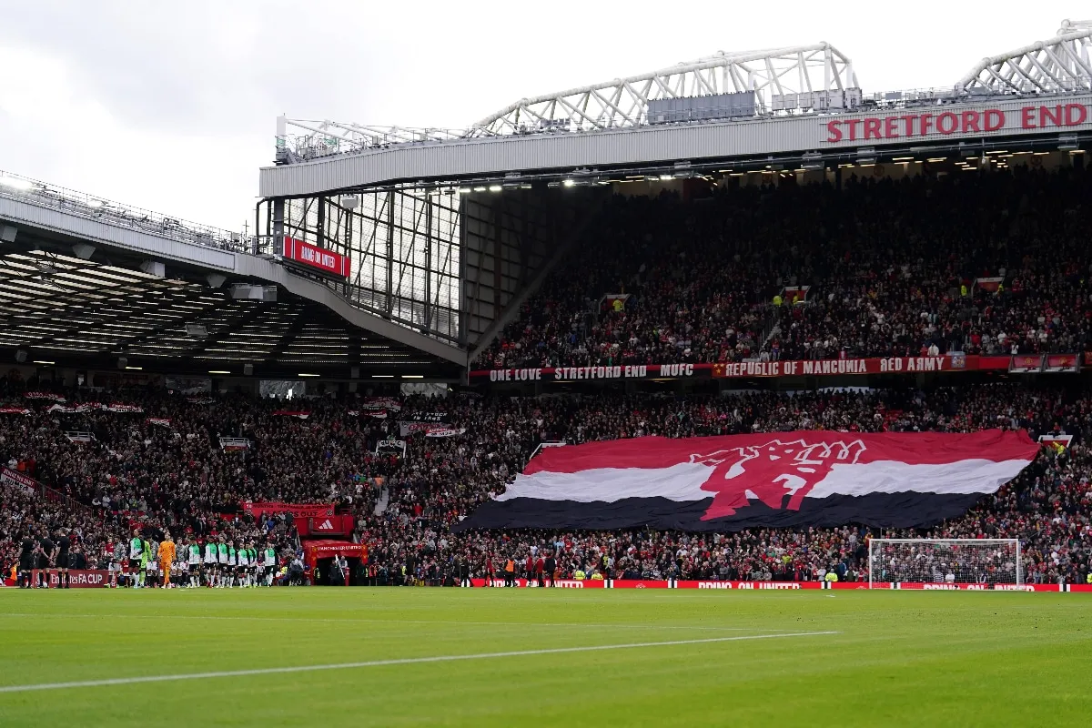 Manchester United tickets for non-members