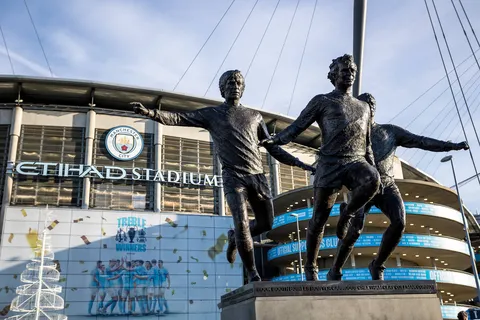 New Etihad Stadium footage shows major skywalk progress as hotel area opens to the public