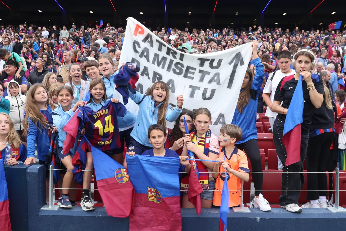Barcelona agree new five-year Camp Nou sponsorship deal as redevelopment advances