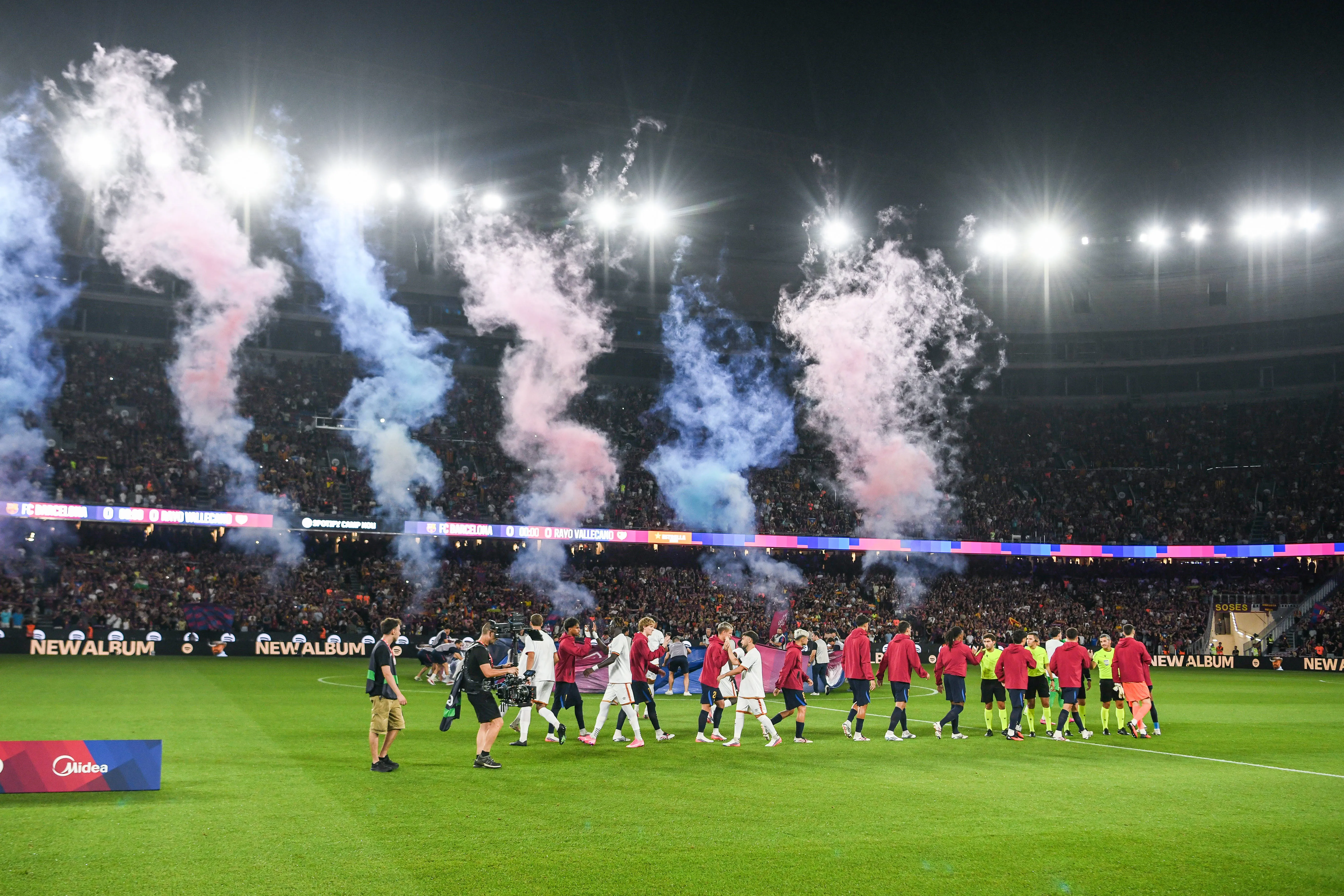 Camp Nou redevelopment drives Barcelona to record revenue as roof installation hits key stage