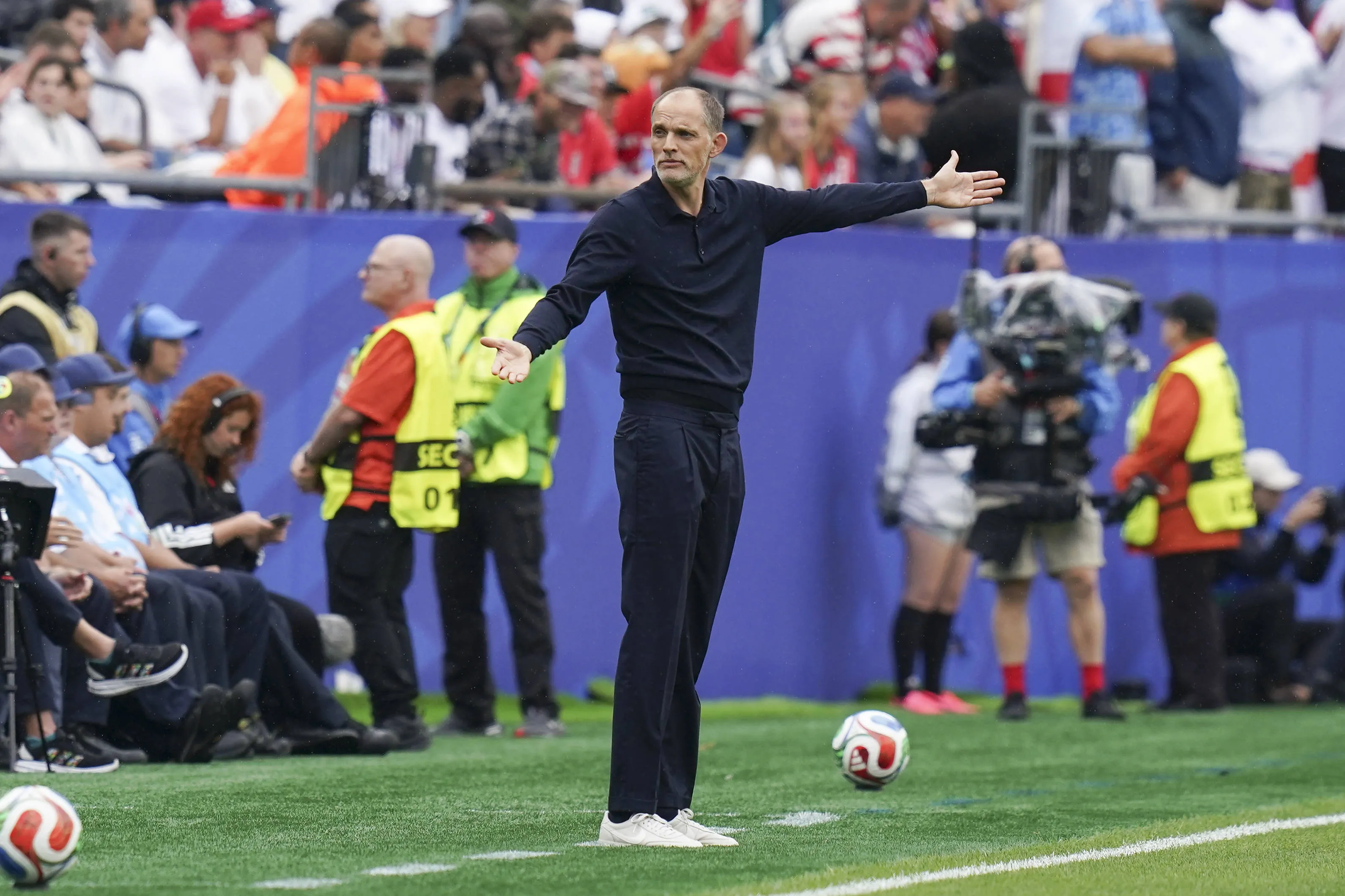 Thomas Tuchel chant, lyrics as England fans debut new song for Three Lions boss at 2026 World Cup