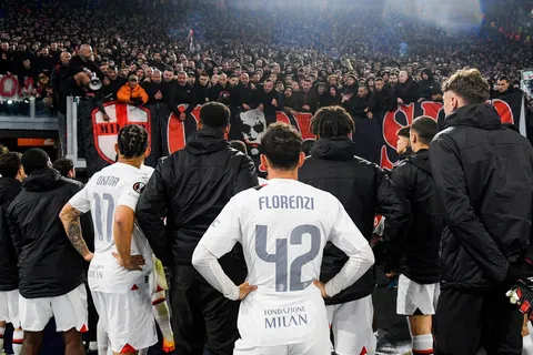 AC Milan ultras confront players after Roma defeat