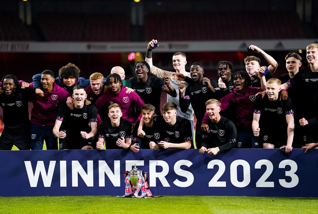 West Ham are the defending FA Youth Cup champions and will play Southampton in a mouthwatering FA Youth Cup Third Round draw clash