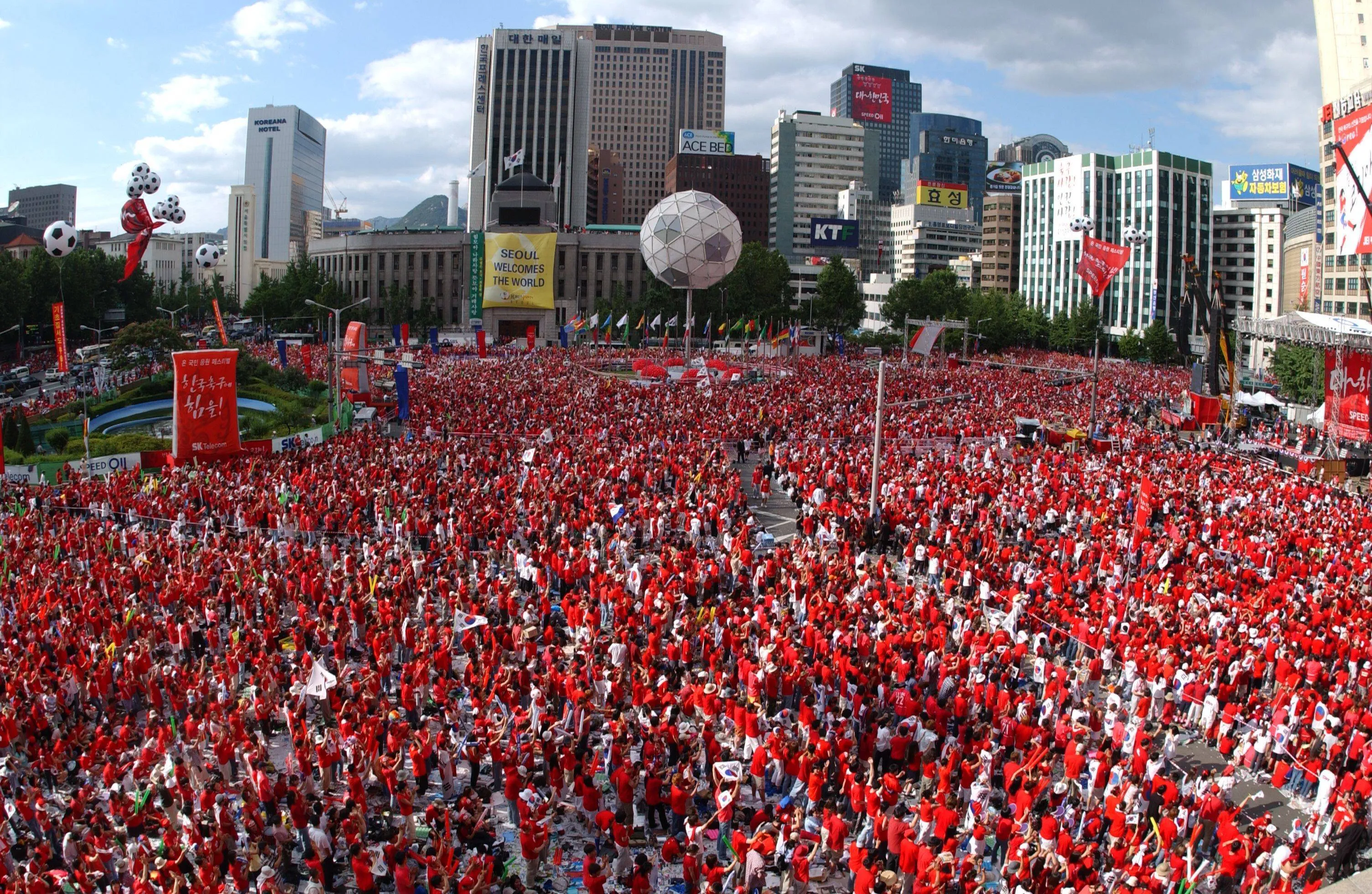 Fans line the streets of Seoul for 2002 World Cup semi-final match between South Korea and Germany