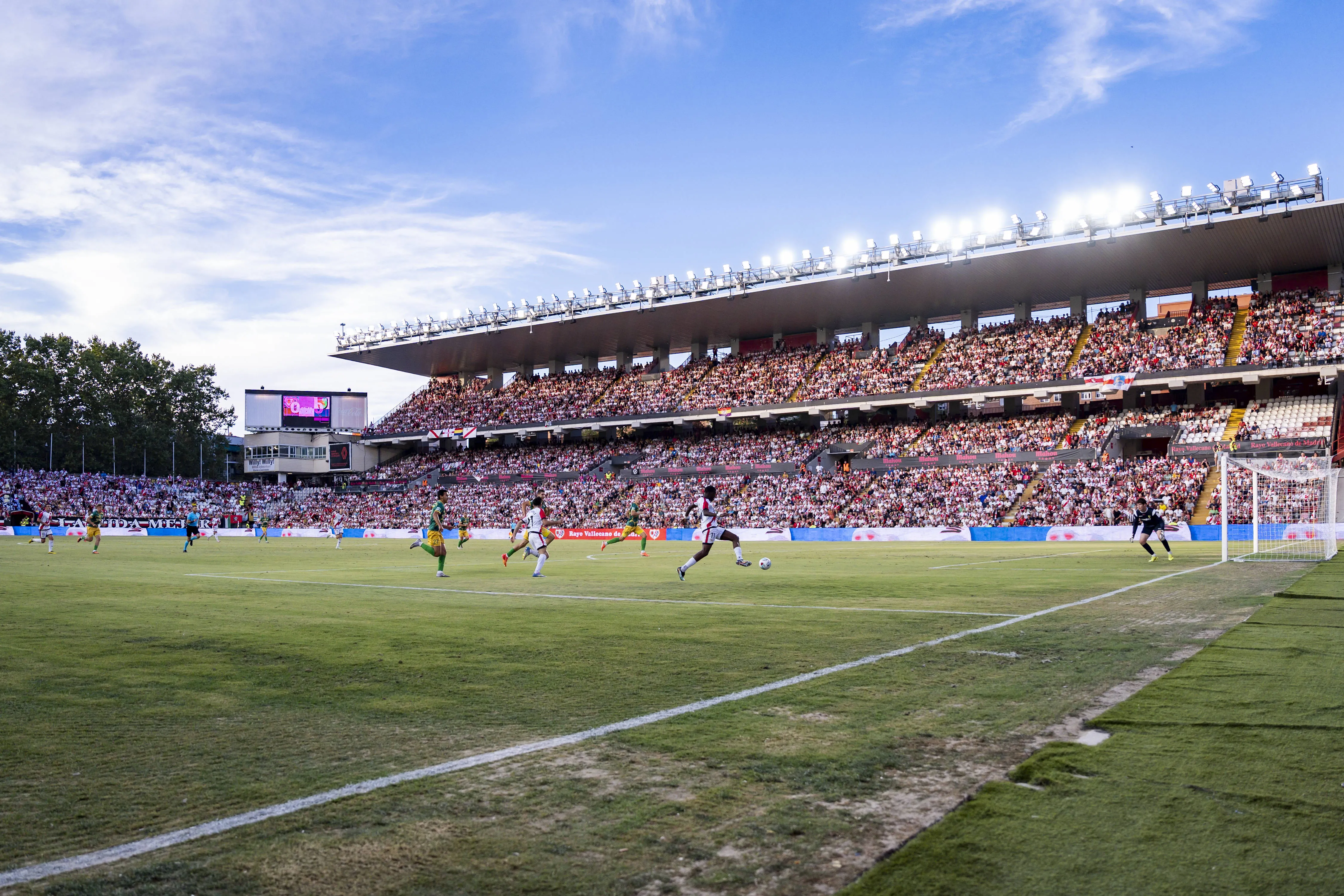 Rayo Vallecano's first home match against Alaves on 20th August is surely in doubt