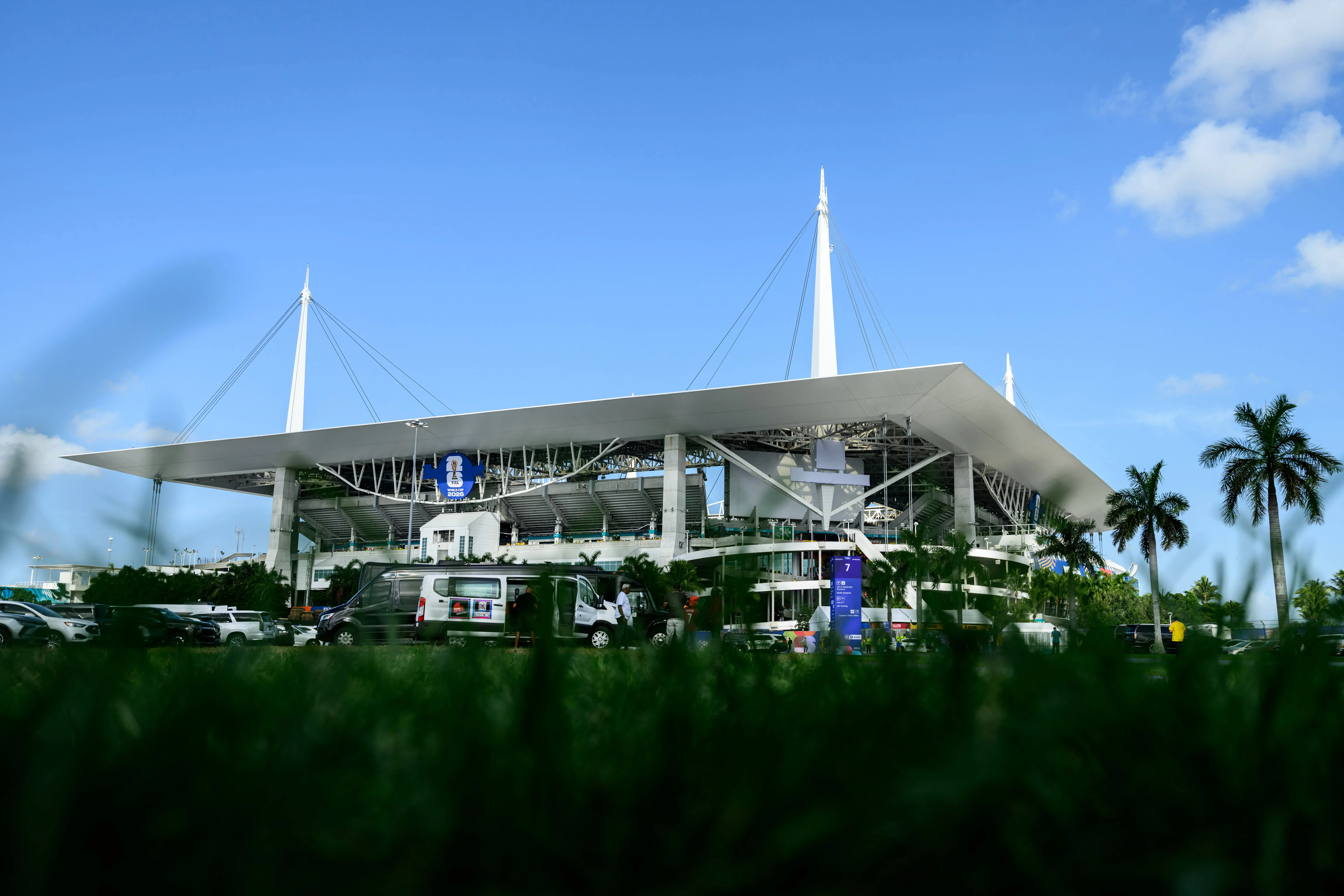 England fans braced for Miami weather chaos as heatwave and storms risk delaying Norway quarter‑final