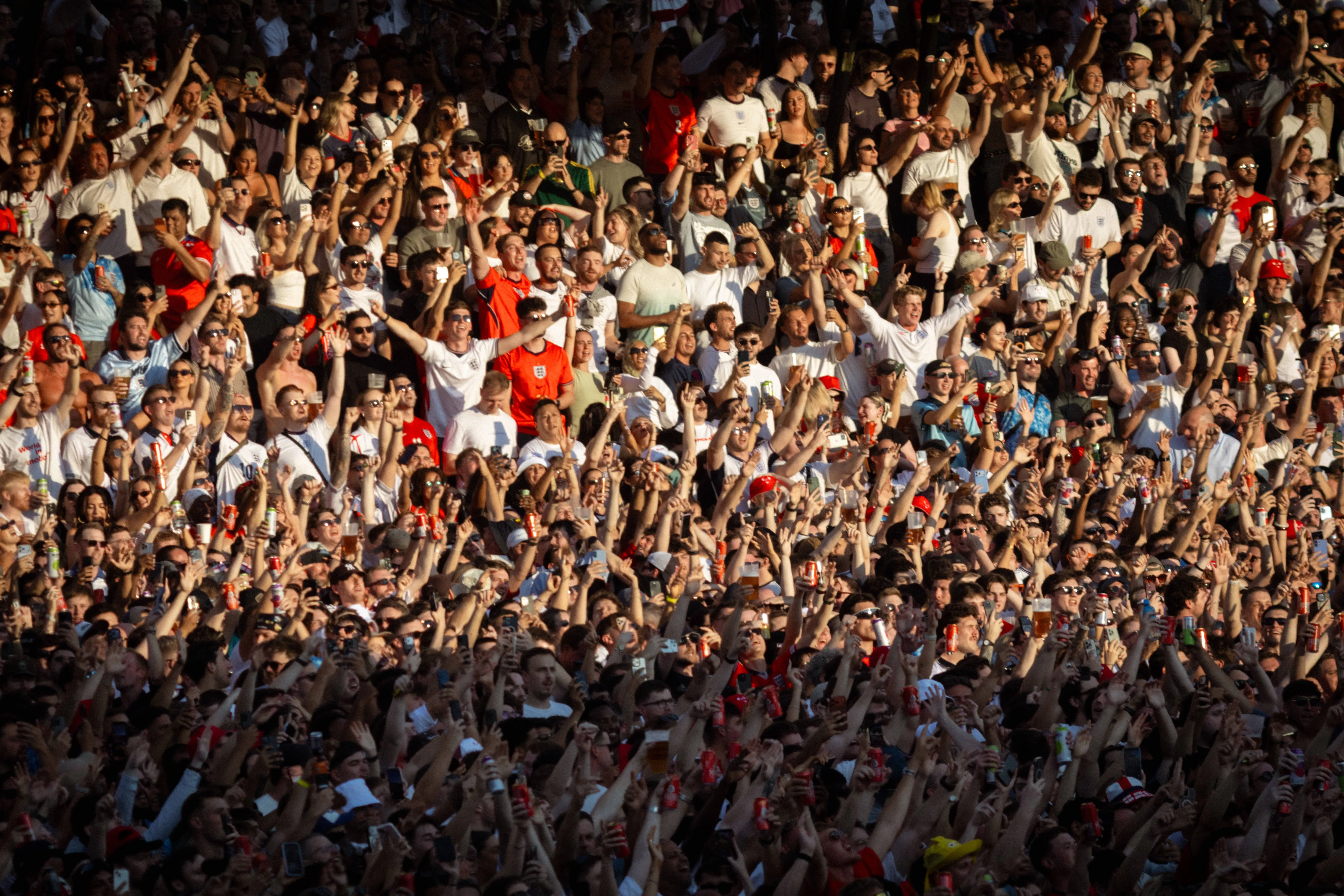 How many tickets are available for England vs France bronze match &ndash; here&rsquo;s the cheapest you can buy
