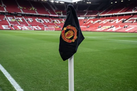 How Man United can keep &ldquo;essence&rdquo; of Old Trafford at new &pound;2bn stadium, according to treble winner