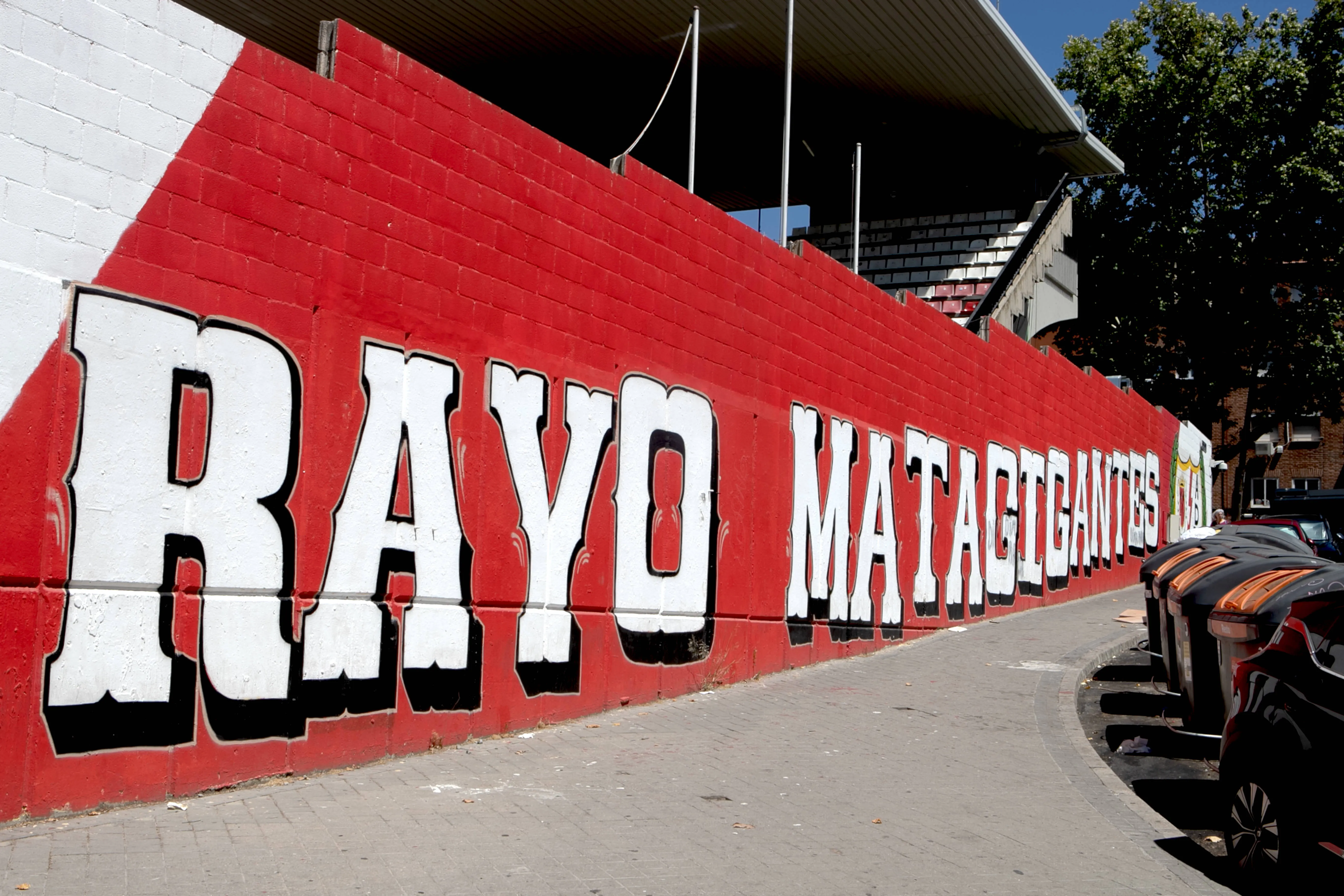 Rayo Vallecano&rsquo;s bitter stadium dispute continues as workers denied entry to ground