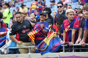 Famous Barcelona Fans including Bill Gates, Kobe Bryant, Juan Casals & more