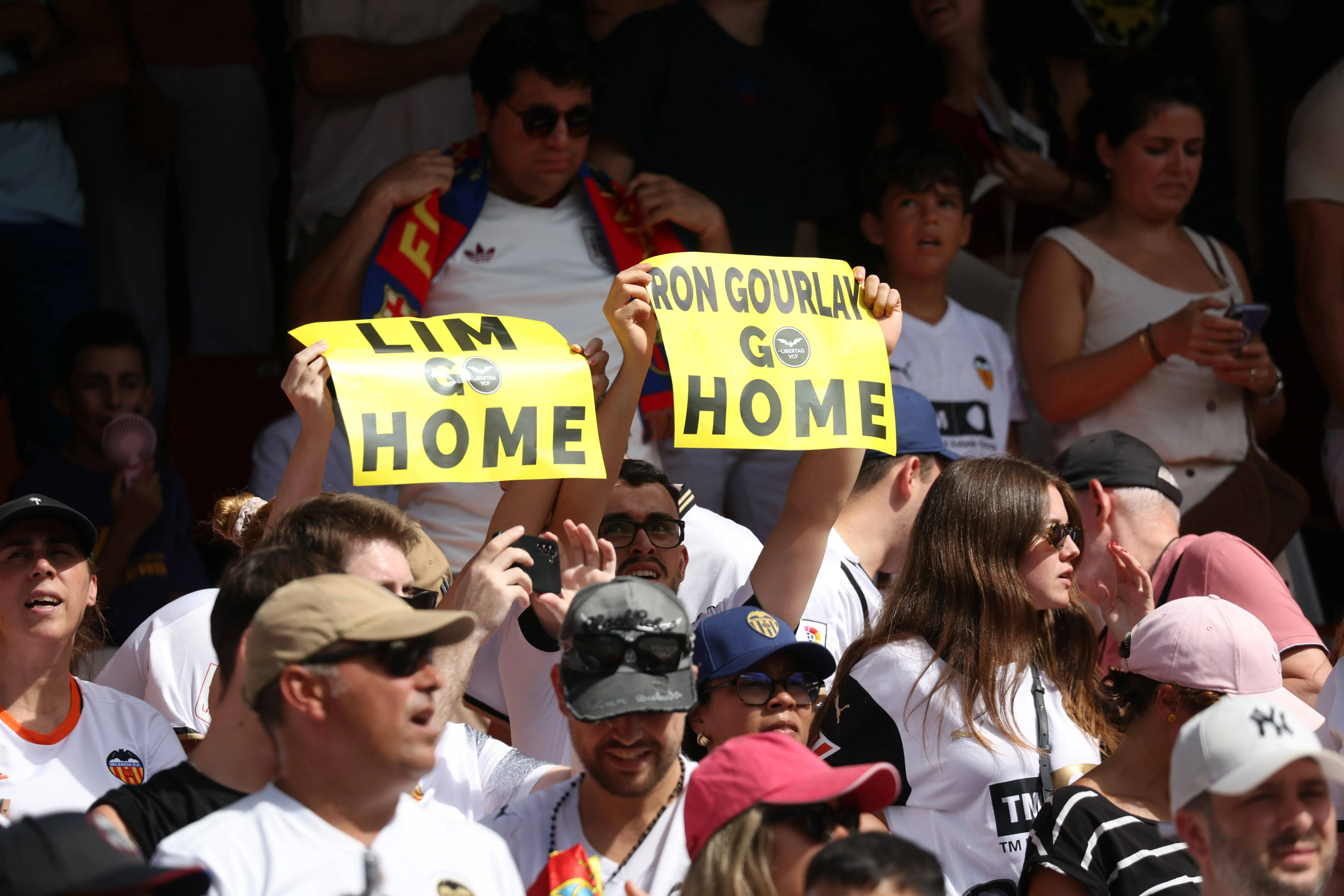 Nou Mestalla redevelopment enters &lsquo;complex&rsquo; stage as Valencia&rsquo;s on-pitch turmoil continues