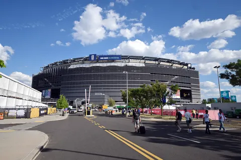 Early New York transport reviews suggest better way for World Cup fans to get to MetLife Stadium