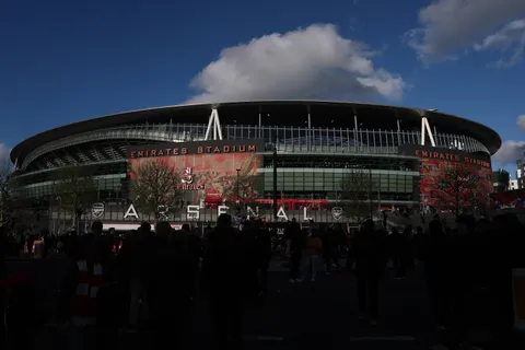 Arsenal fans unveiled stunning Emirates Stadium tifo before making Champions League history vs Sporting