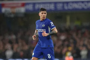 Enzo Fernandez endears himself to Chelsea fans with Mason Mount gesture