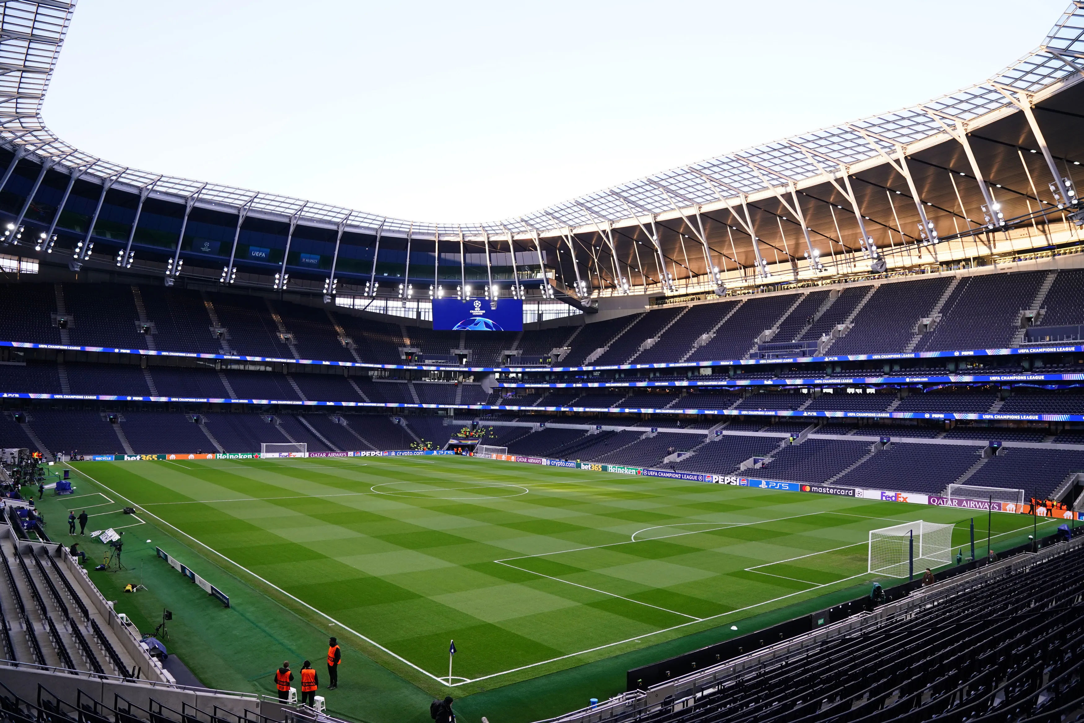 Tottenham stadium: Two men deny burglary offences during Beyonce gig