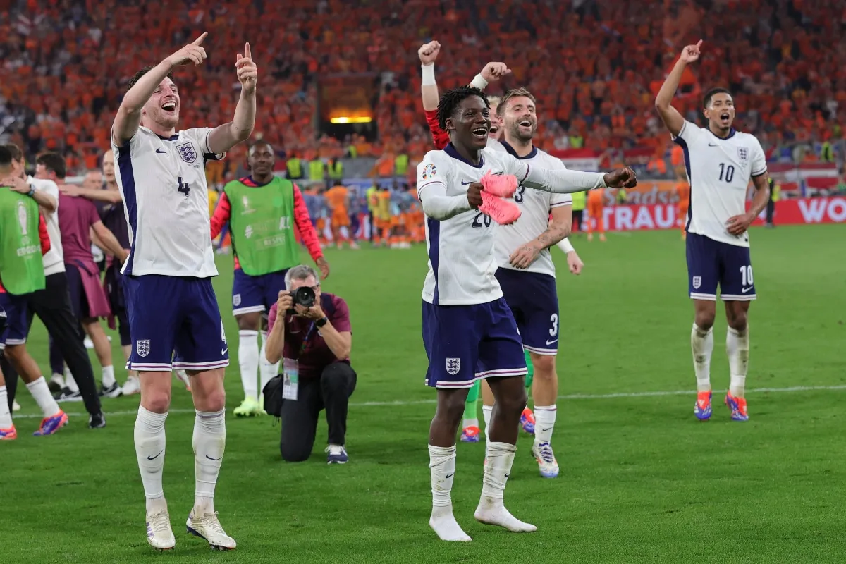 England open top bus parade
