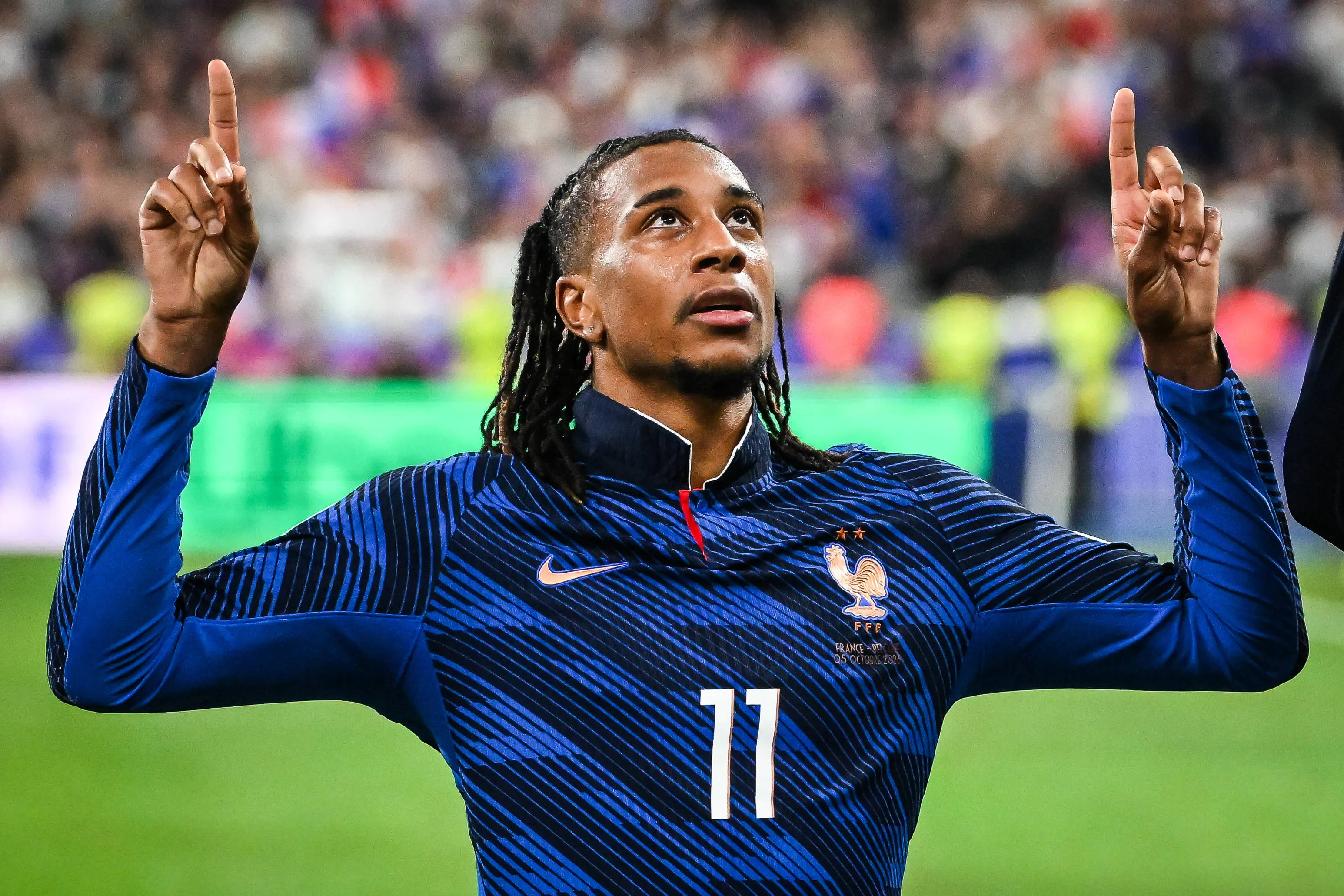 France fans make Ballon d&rsquo;Or feelings clear with Michael Olise chant after history-making display