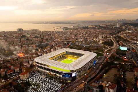 Pubs in Istanbul: Best places for Liverpool fans to eat and drink