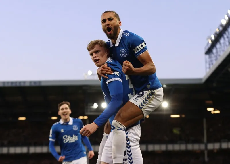 Everton fans taunt Liverpool fans
