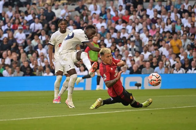 tottenham vs man utd tickets