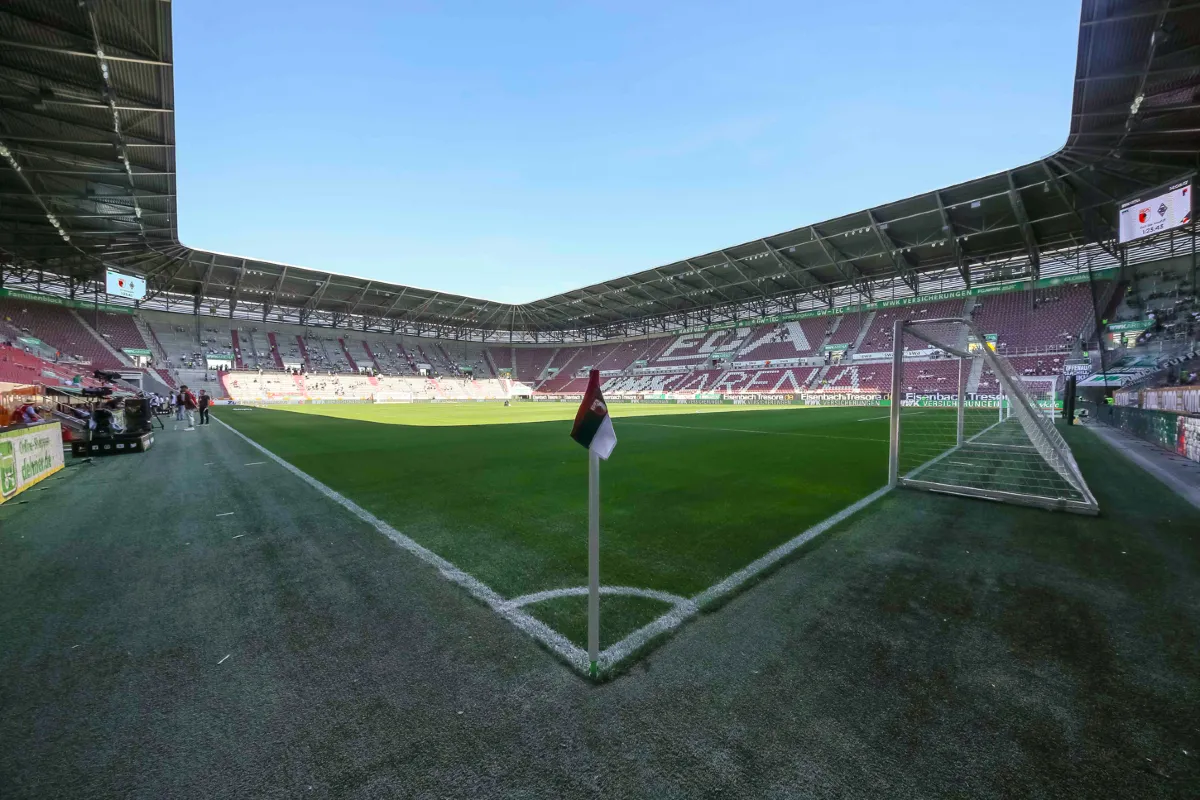 Augsburg, Deutschland, 19.08.2023: Innenansicht vor dem Spiel der 1. Bundesliga von FC Augsburg vs Borussia Moenchengladbach in der WWK Arena am 19. August 2023 in Augsburg, Deutschland. (Foto von Roland Krivec/DeFodi Images) Augsburg, Germany, 19.08.2023: general view inside the stadium prior the 1. Bundesliga match of FC Augsburg vs Borussia Moenchengladbach at WWK Arena on August 19, 2023 in Augsburg, Germany. (Photo by Roland Krivec/DeFodi Images) DFB / DFL REGULATIONS PROHIBIT ANY USE OF PHOTOGRAPHS AS IMAGE SEQUENCES AND/OR QUASI-VIDEO. - Photo by Icon sport  - Photo by Icon Sport