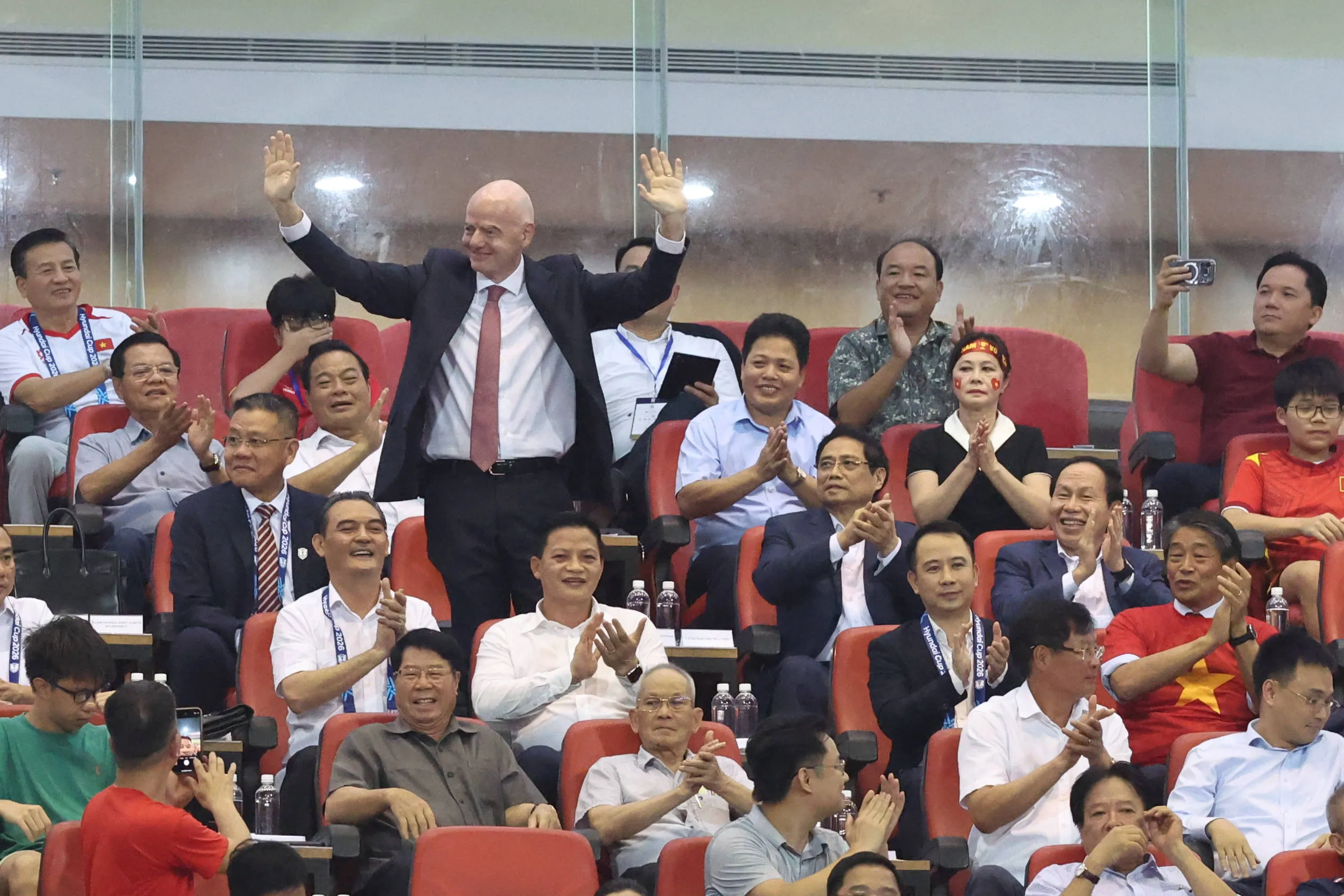 FIFA chief Gianni Infantino assesses Vietnam&rsquo;s record‑breaking stadium during two‑day visit