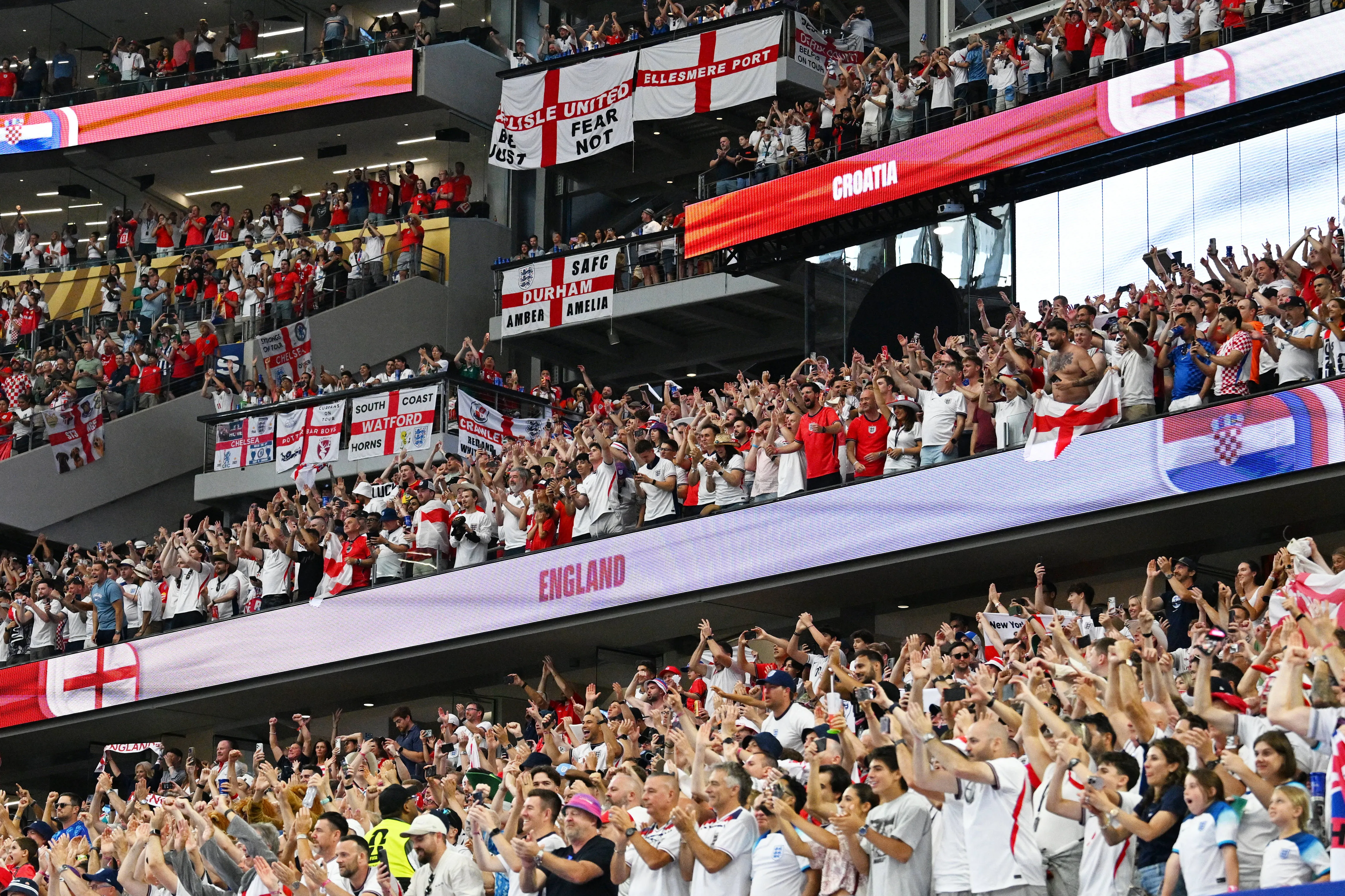 Why England fans were forced to remove flags at Dallas Stadium during World Cup win vs Croatia