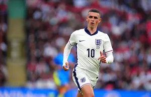 ‘Phil Foden’s on fire’ – England fans in full voice ahead of Slovenia clash