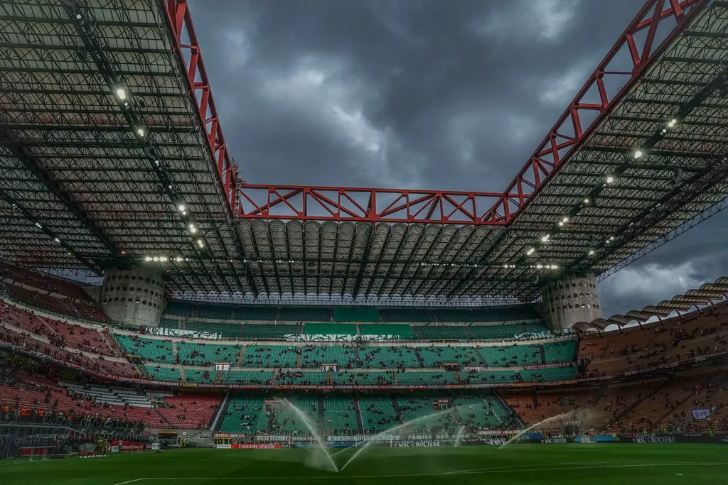 San Siro Stadium - AC Milan Stadium - Inter Milan stadium - Football Ground Guide 2